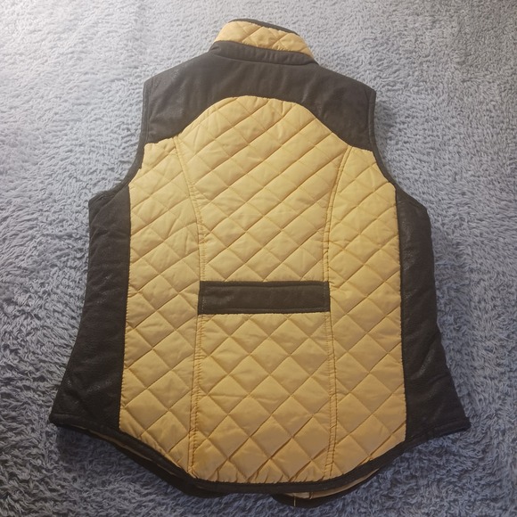 Last Kiss Quilted Vest L NWOT Tan Faux Suede Trim Zip Pockets Equestrian Style - Picture 7 of 8